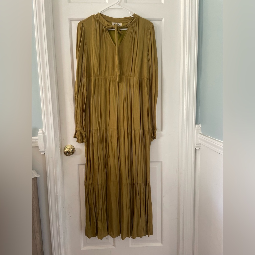 Elegant Olive Green Maxi Dress